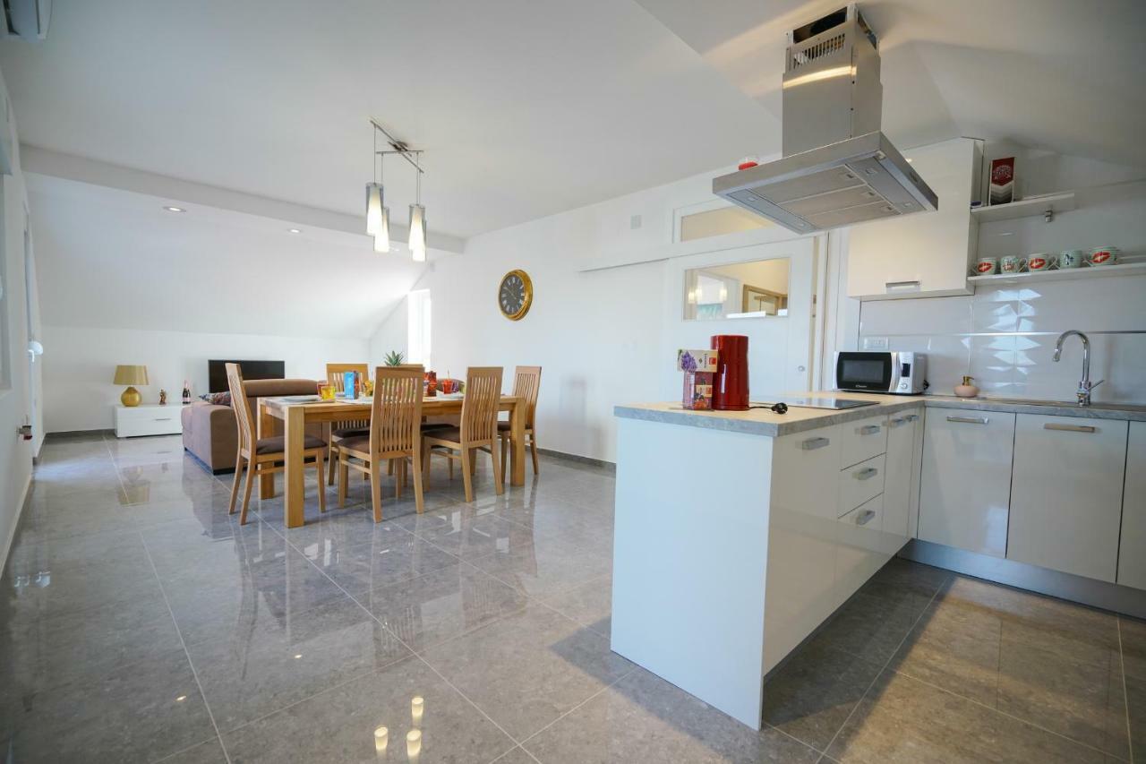 Apartment Summer Fever Zadar Exterior foto